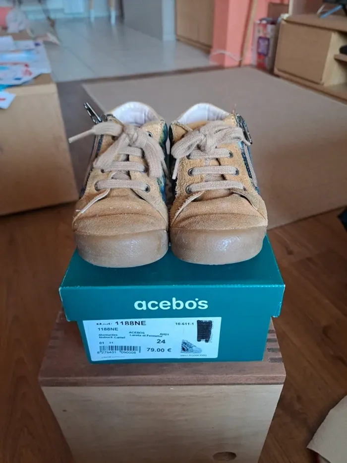 Chaussures acebo's taille 24