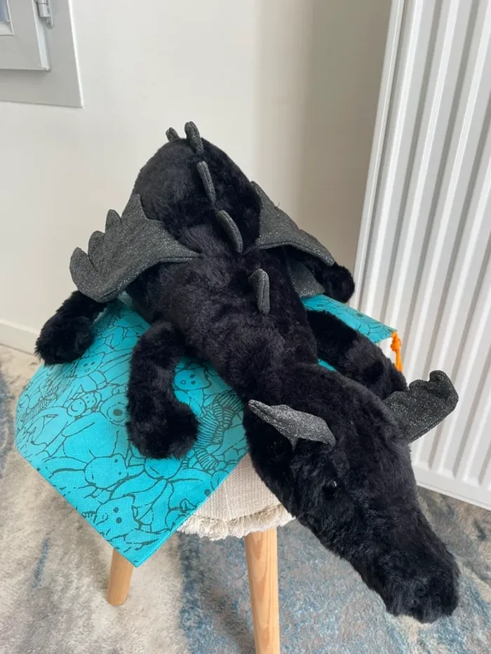 Peluche Jellycat Onyx Dragon HUGE 🐉🖤 - photo numéro 19