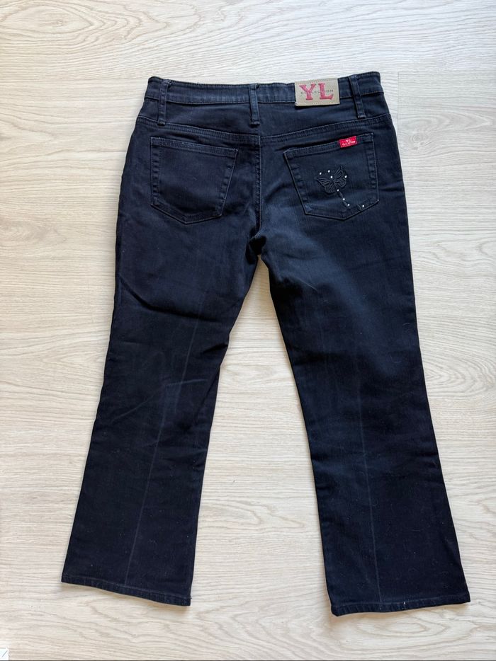 Jean droit court noir avec motifs papillon et strass YL collection taille 38 M - photo numéro 5