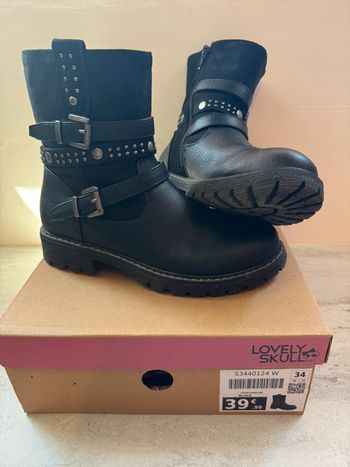 Bottes d’hiver 34 Lovely skull TBE