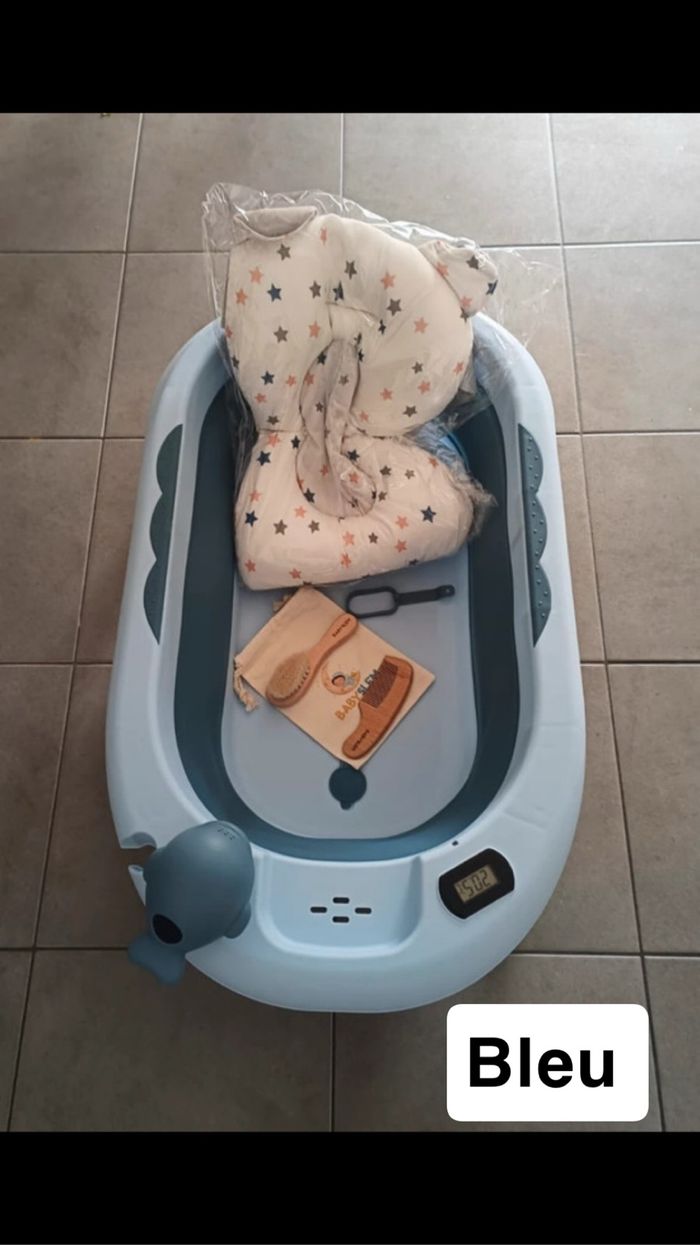 Baignoire bébé  pliable bleu