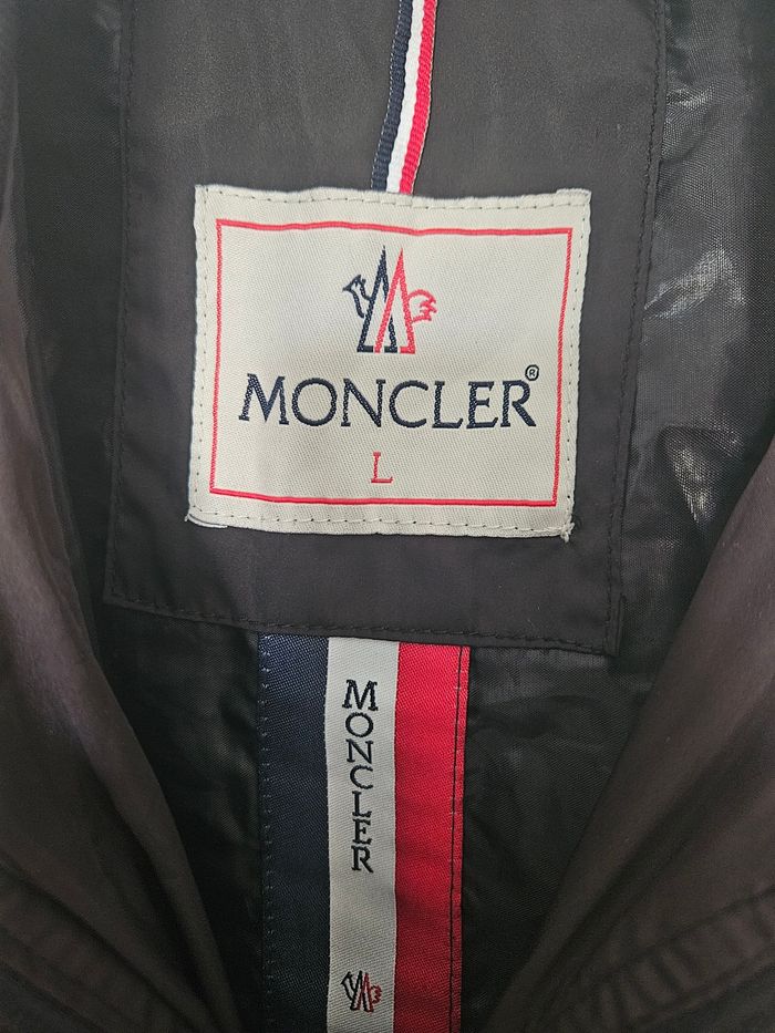 Veste Moncler - photo numéro 2