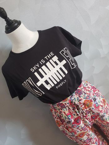 Teeshirt 👕 taille M 3€