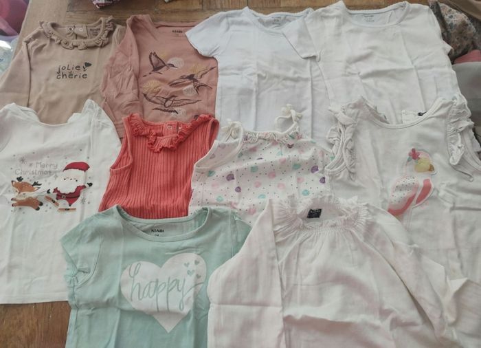 Lot 10 t-shirt Kiabi 24 mois