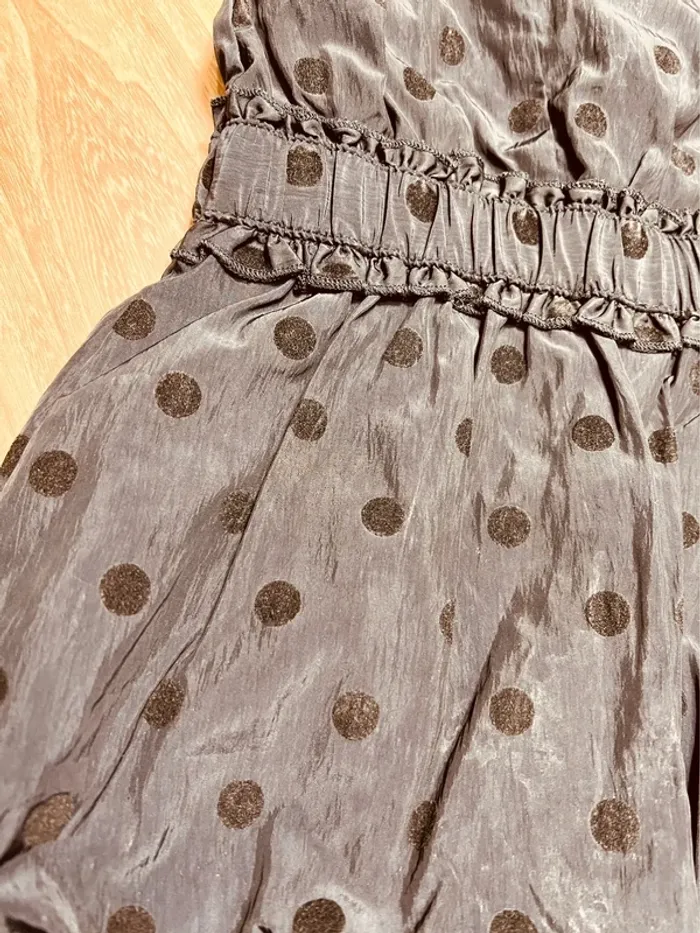 Taille 3 ans robe de fête fille Kiabi noire * satinée * 🩷 - photo numéro 2