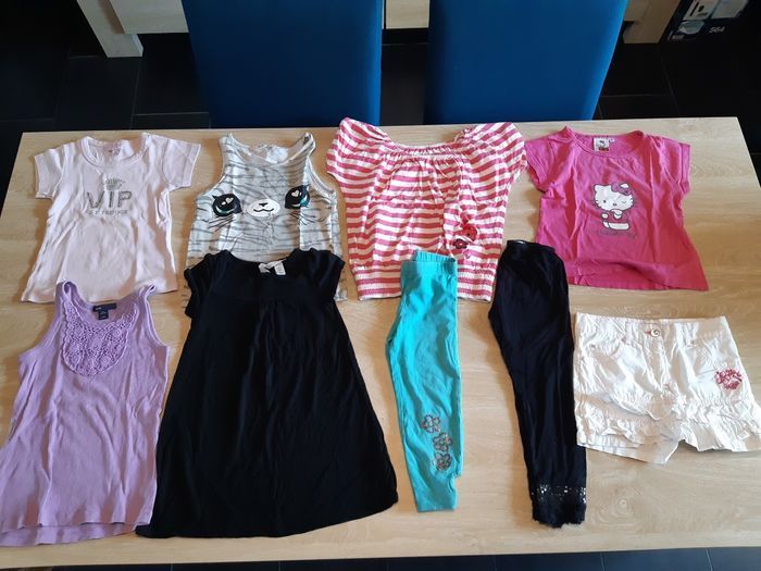 Lot vêtements fille 6 ans (23 pièces) - photo numéro 2