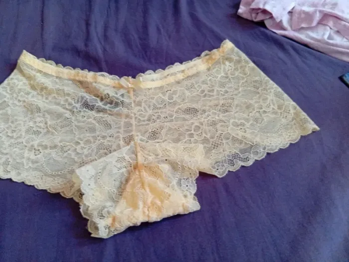 Culotte dentelle taille L