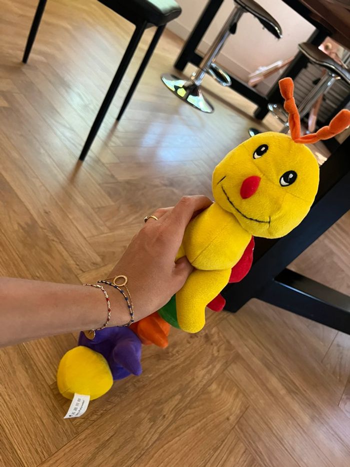 Peluche chenille neuve - photo numéro 2