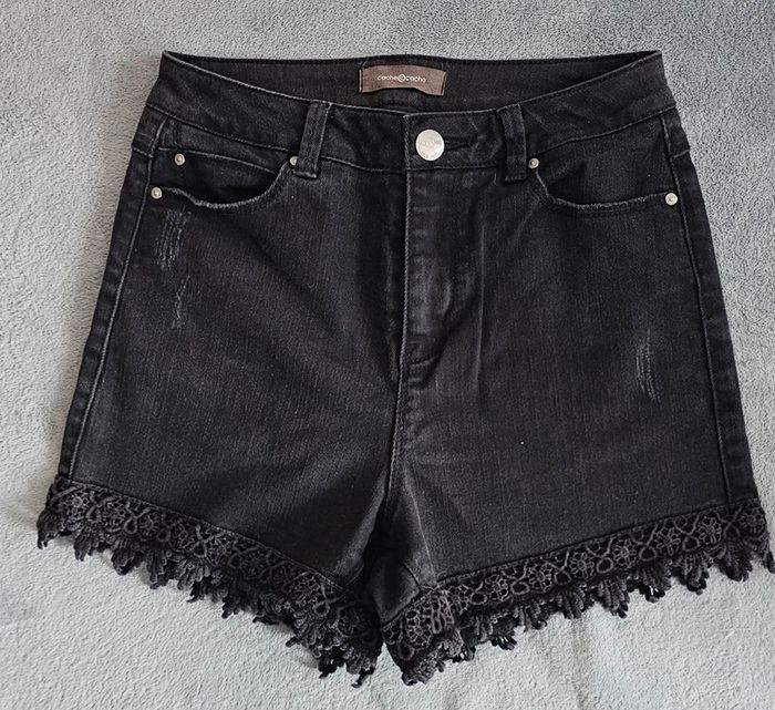 Magnifique short noir XS