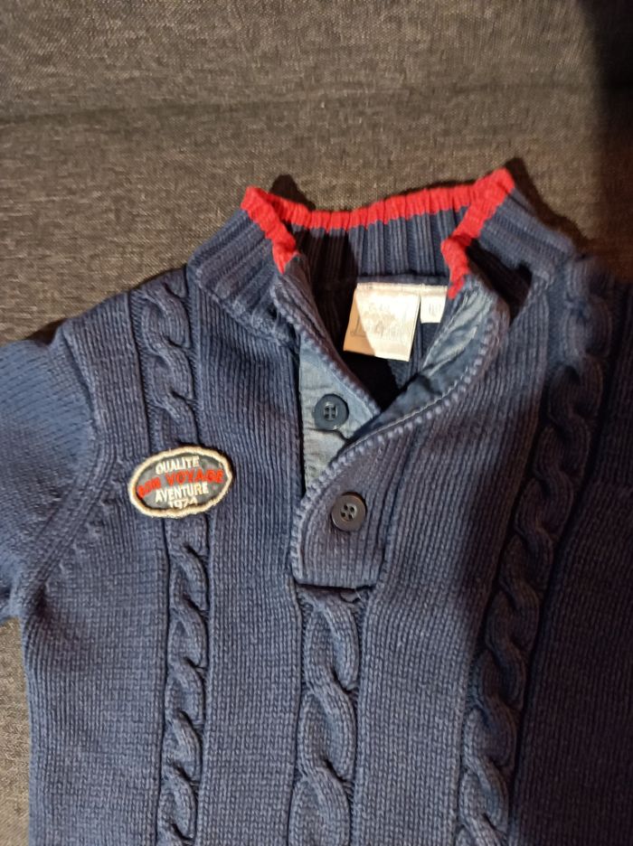 Pull Cadet Rousselle taille 18 mois - photo numéro 2