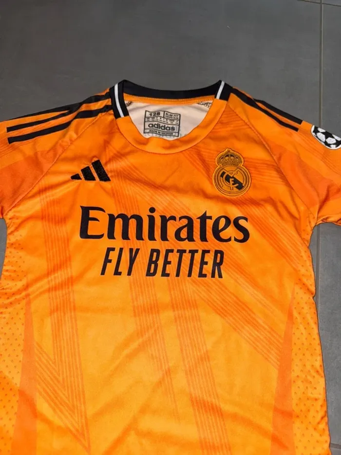 Maillot de foot enfant taille 128 - photo numéro 3