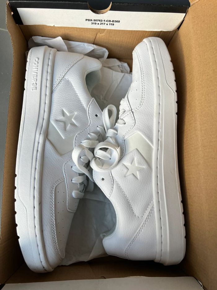 Basket Converse taille 44 - photo numéro 14