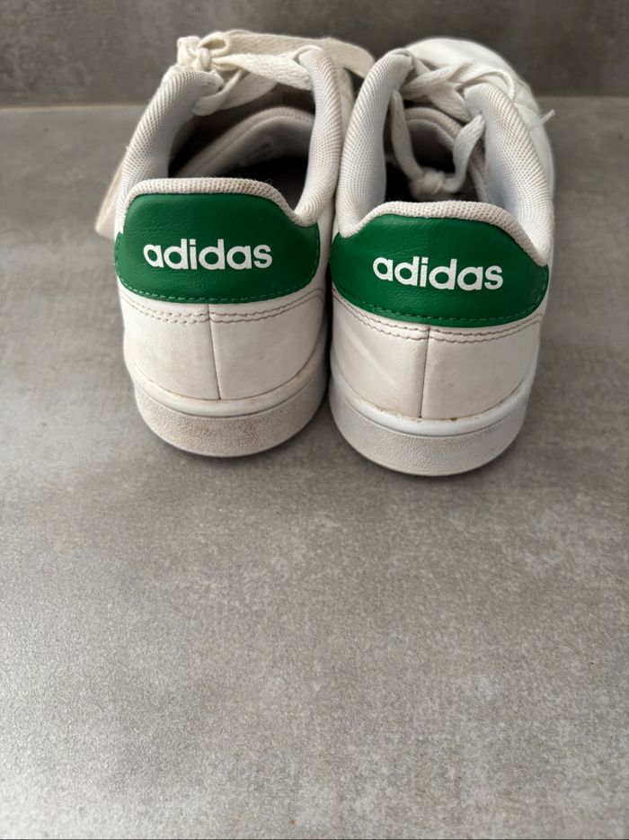 Adidas - basket blanches et vertes T35 - photo numéro 3