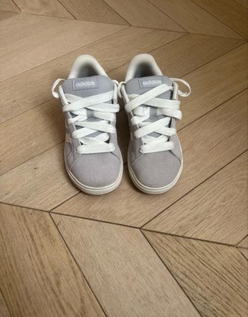 Basket grand court 00S ADIDAS grise 