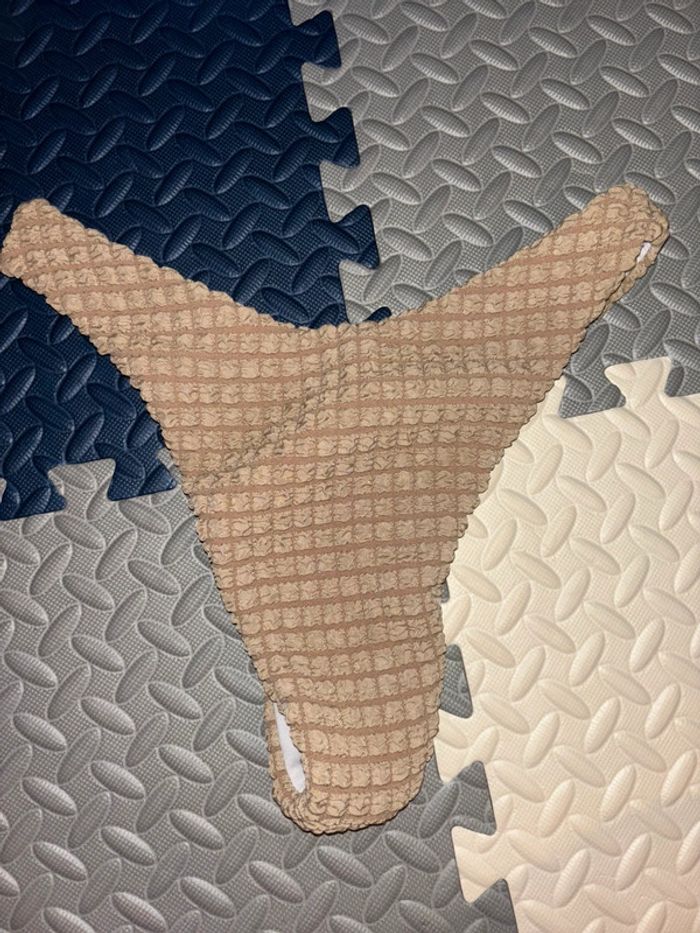 Lot 3 pièces Ensemble de plage marron triangle, tanga et paréo - photo numéro 5