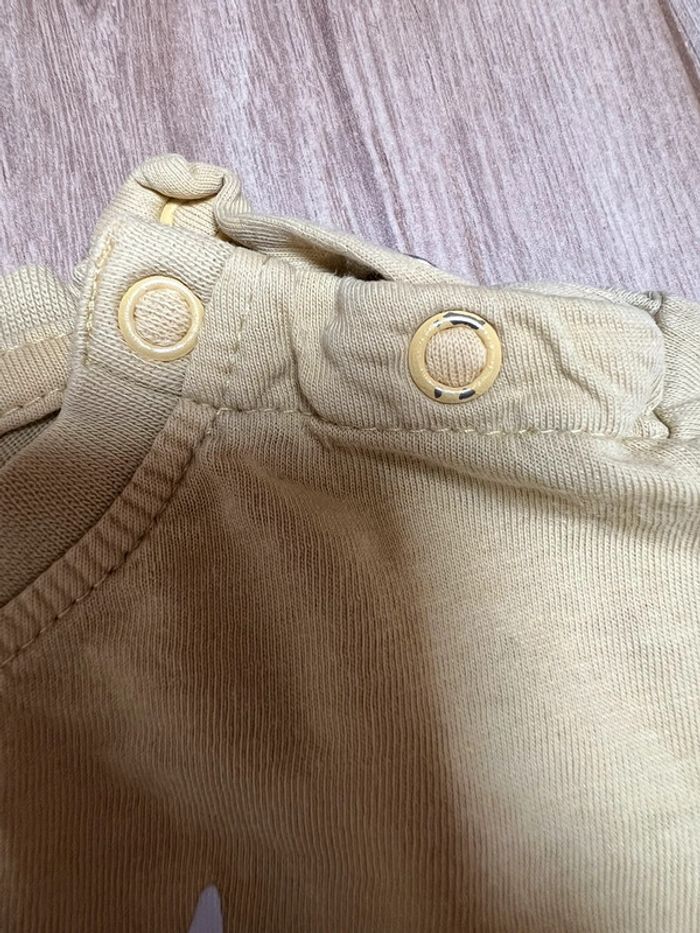 T Shirt manches longues jaune BE 24 mois - photo numéro 3