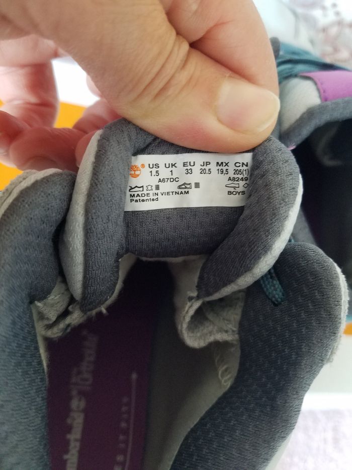 Baskets cuir Timberland t 33 NEUF - photo numéro 6