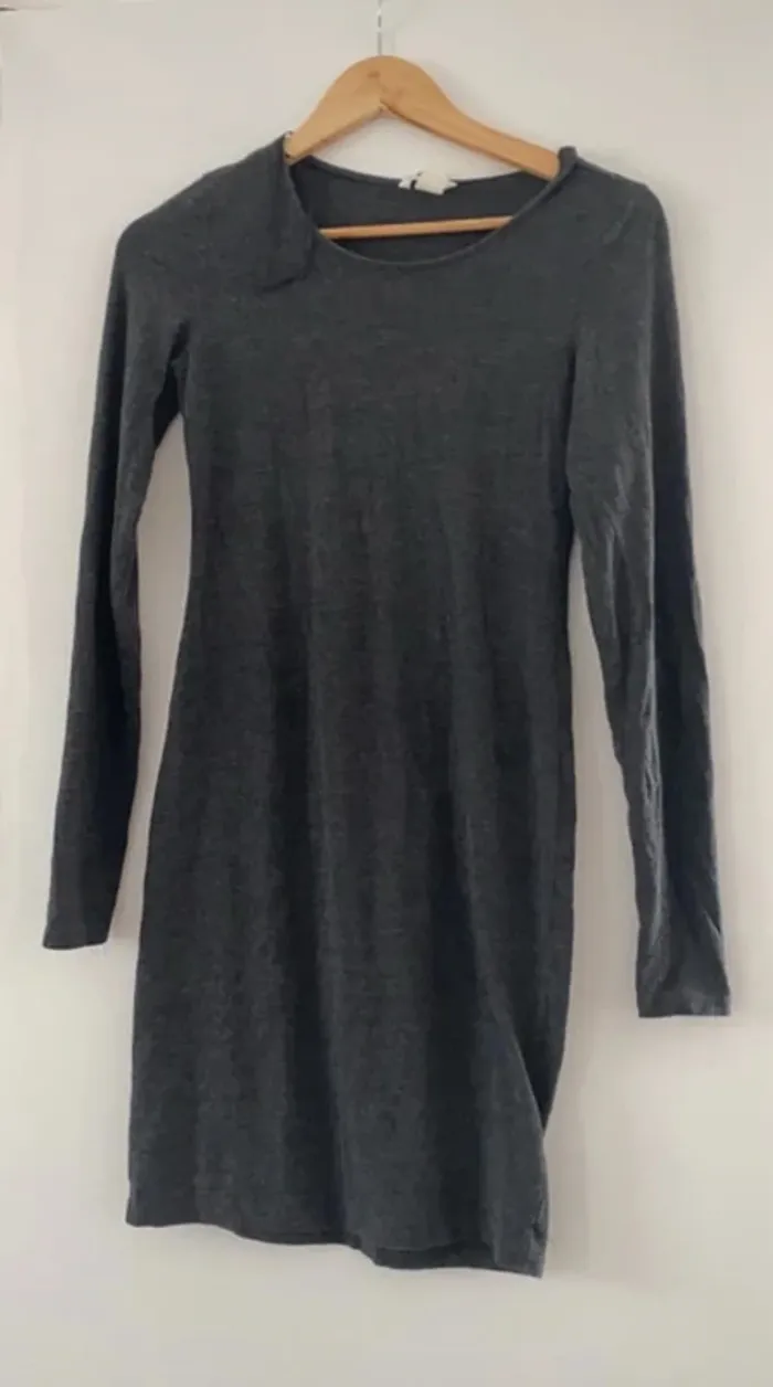 Robe grise