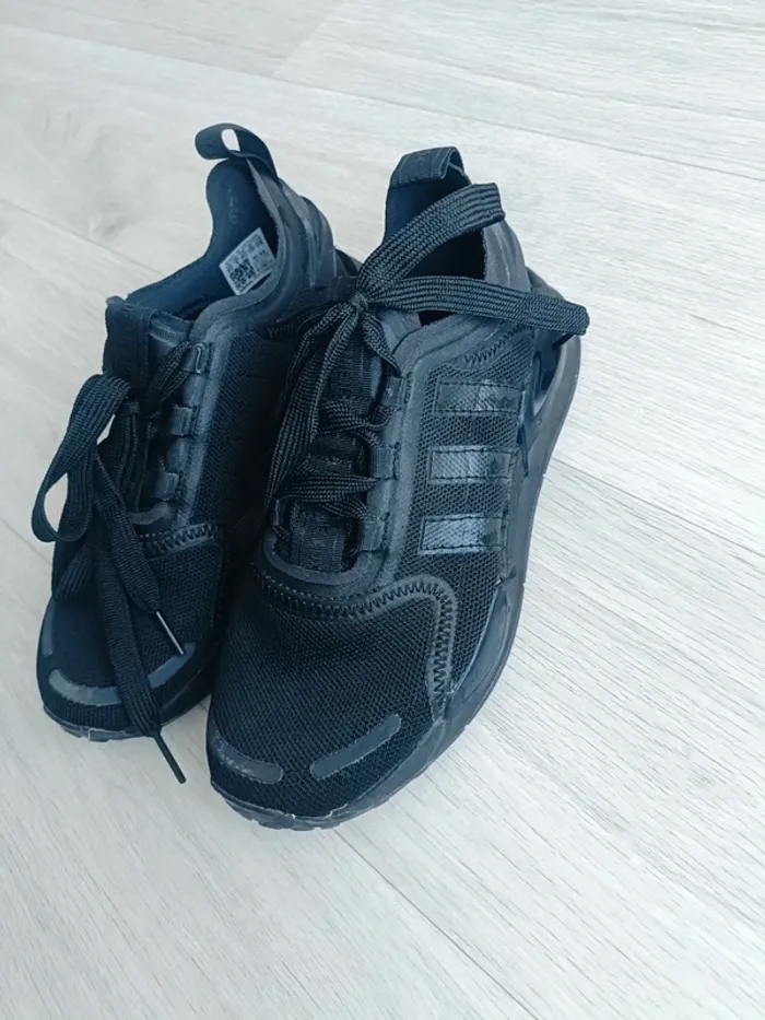 Basket adidas enfant - photo numéro 3