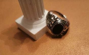 Chevalière homme acier et pierre noire T13