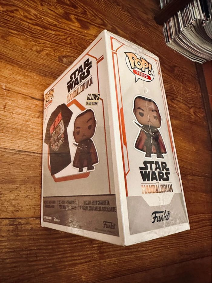 NEUF Coffret Funko Pop Tees Star Wars Mandalorian Moff Gideon T-shirt XL - photo numéro 2