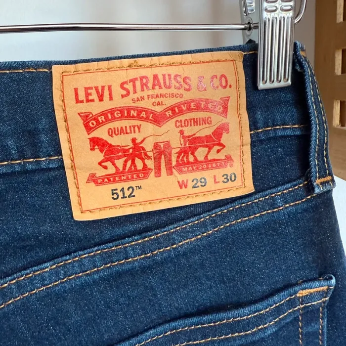 Jean Lévis 512 en très bon état - photo numéro 4