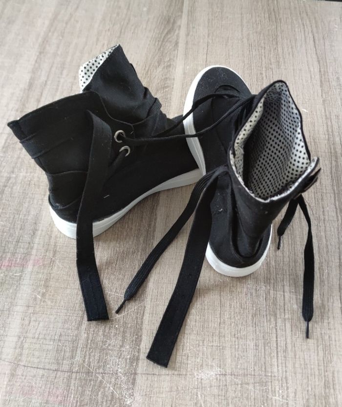 Basket couleur noire pointure 40 pour femme - photo numéro 6
