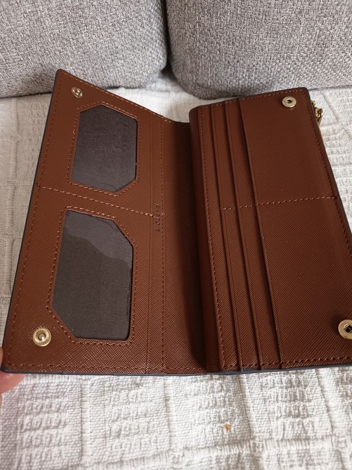 Portefeuille - photo numéro 5