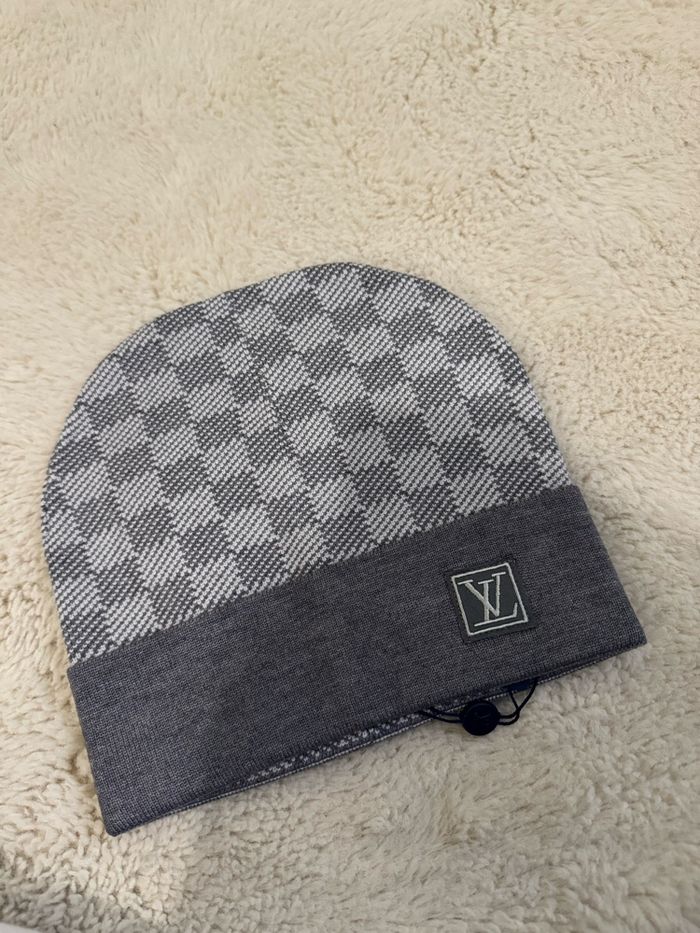 Bonnet - photo numéro 3