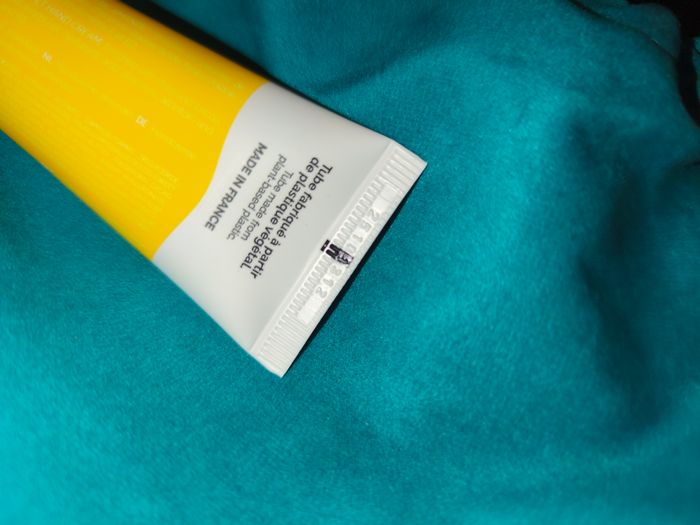 Crème main blanc-crème amande - photo numéro 3