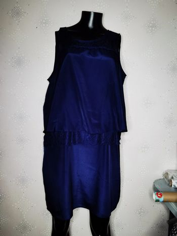 D4423 - robe femme taille 42