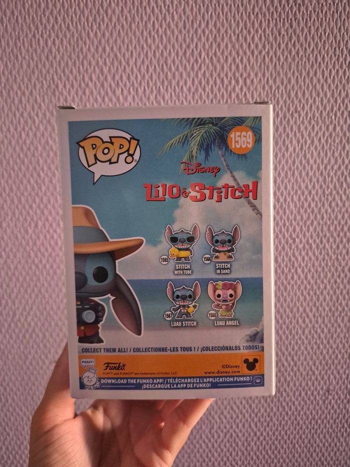 Funko pop Disney tourist stitch 1569 - photo numéro 3