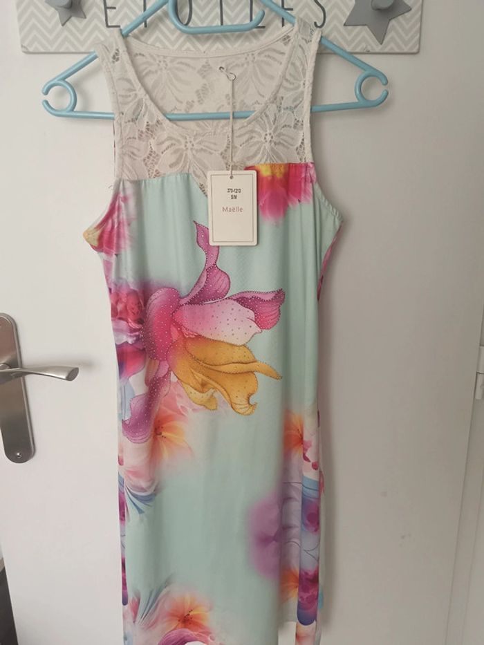 Robe d'été légère - photo numéro 3