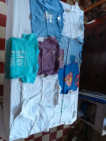 Lot t-shirts