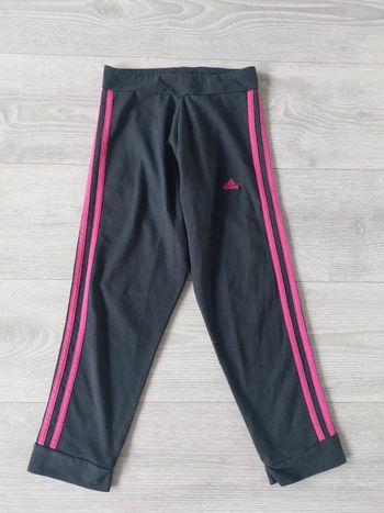 Corsaire Adidas taille 2XS (28 -30)