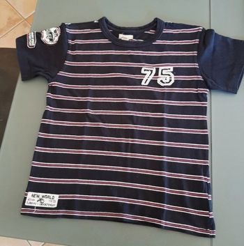 Tshirt manches courtes 8ans