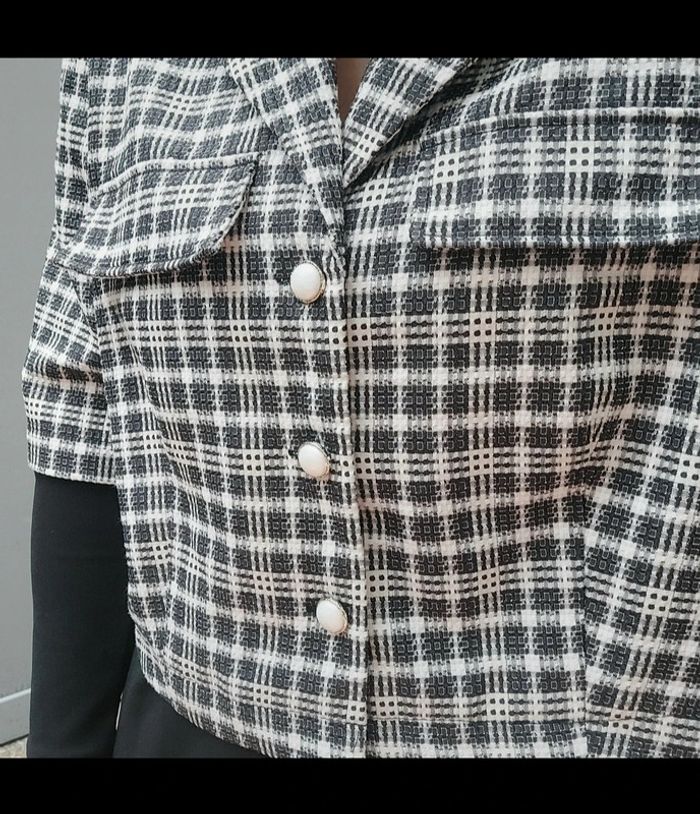 Magnifique veste courte pour taille 42 - photo numéro 4
