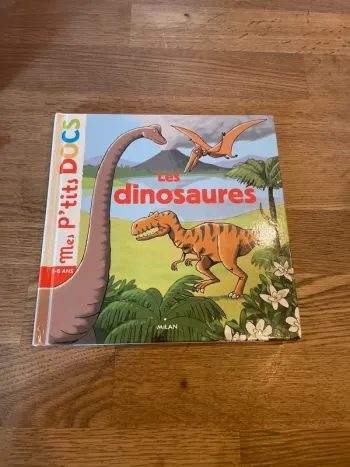 Livre Mes p’tits Docs Les dinosaures
