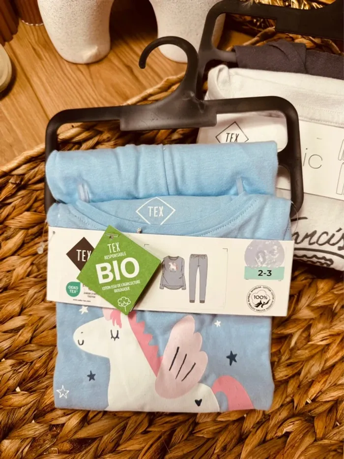 Taille 2-3 ans lot de 3 pyjamas 2 pièces coton fille Tex bleu jaune gris Neufs 🩷 - photo numéro 4