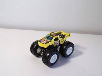 Monster trucks - Hot Wheels - Monster Control (J19)