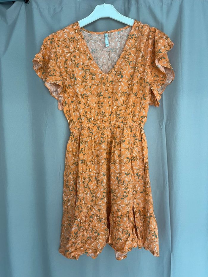 Très jolie robe femme taille XS