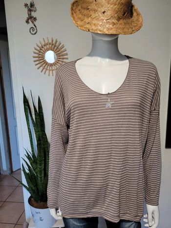 Pull fin rayé
