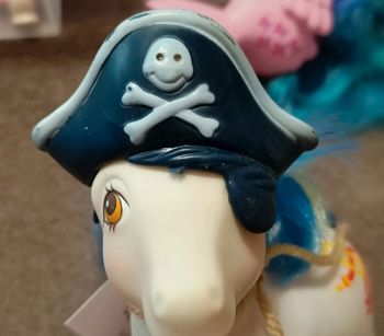 Mon petit poney chapeau de barnacle