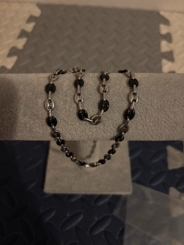 Chaîne, collier graines de café noir et grises - photo numéro 2