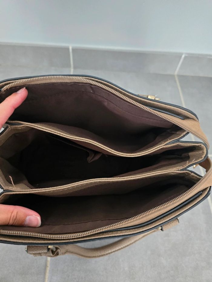 Sac a main beige - photo numéro 3