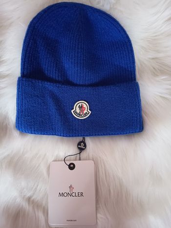 Bonnet électrique bleu tendance