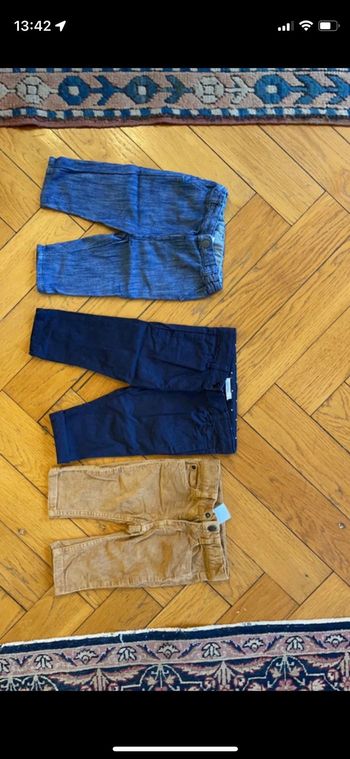 Lot de 3 pantalons peu portés ou neuf