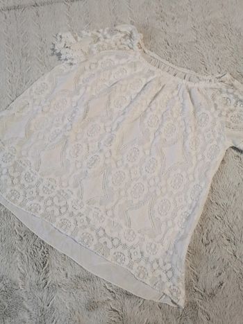 Blouse dentelles