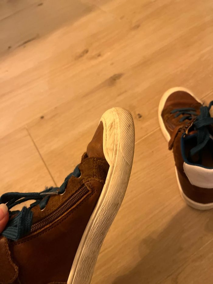 Chaussures taille 34 - photo numéro 5