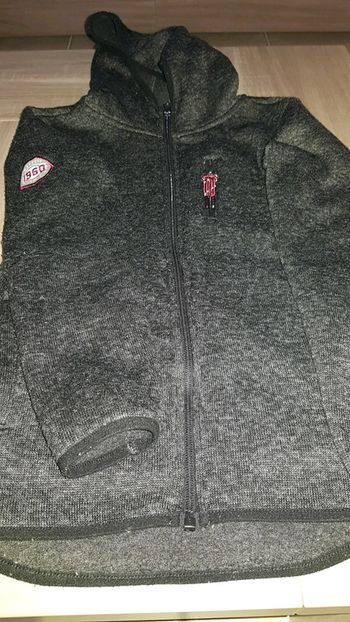 Gilet veste zippé à capuche garçon